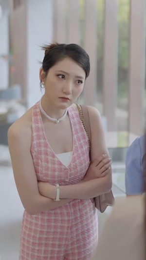 【我有百倍返现系统（77集）】高清短剧在线流畅播放