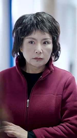 【过新年之远亲不如近邻（50集）】热门短剧全集即刻观看