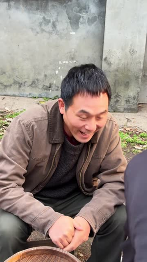 【暮年回首爱又生（60集）】点击即看全集短剧剧情