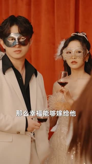 【赠你玫瑰与月光（68集）】短剧全集高清流畅播放中