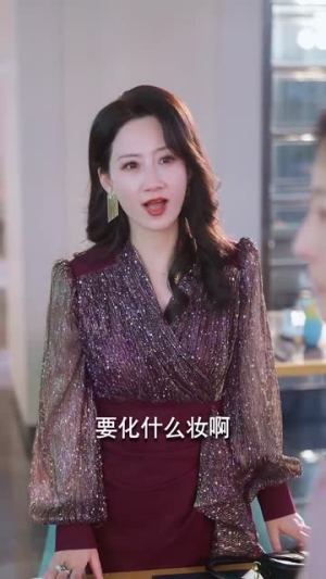 【我本素人四十岁却勇闯娱乐圈（70集）】独家短剧免费解锁观看