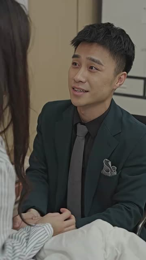 【互换后，与渣男他弟恋爱了（100集）】全集短剧在线免费观看