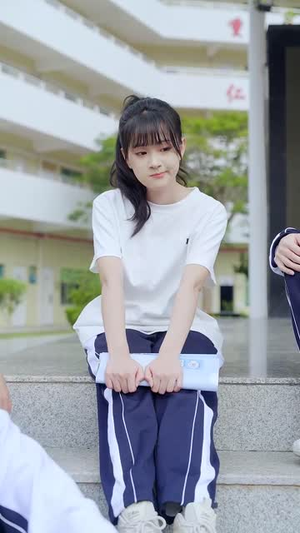 【百家姓之女壮元（30集）】全集短剧手机APP专享