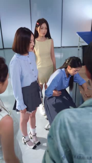 【跨越星云来见你（45集）】短剧全集高清无广告观看