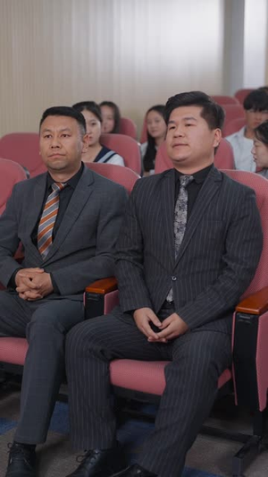 【溯罪者（45集）】全集短剧即刻在线欣赏