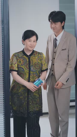 【三宝联萌小祖宗妈咪日日哄（100集）】高清短剧全集即刻观看
