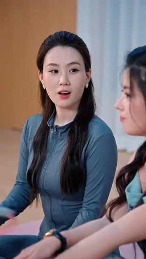 他嚣张狂妄,却对她俯首称臣(71集) 他嚣张狂妄,却对她俯首称臣(71集)短剧全集高清完整版