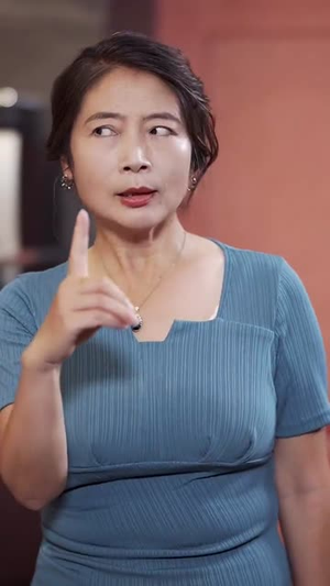 养育她的第十九年(83集) 养育她的第十九年(83集)短剧全集无删完整版