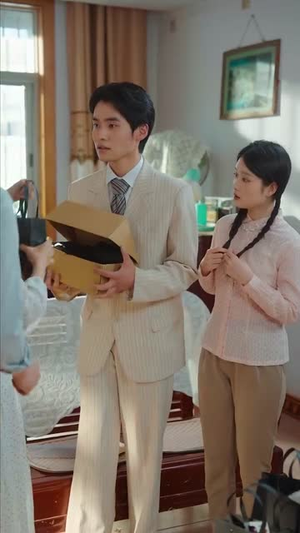 昏昏灯火话平生（60集）短剧全集畅看无门槛