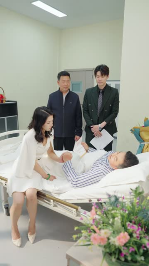 父爱回响矿场篇章(52集) 父爱回响矿场篇章(52集)短剧全季限免大放送